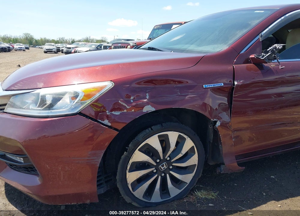 2017 HONDA ACCORD HYBRID EX-L VIN: JHMCR6F5XHC013808