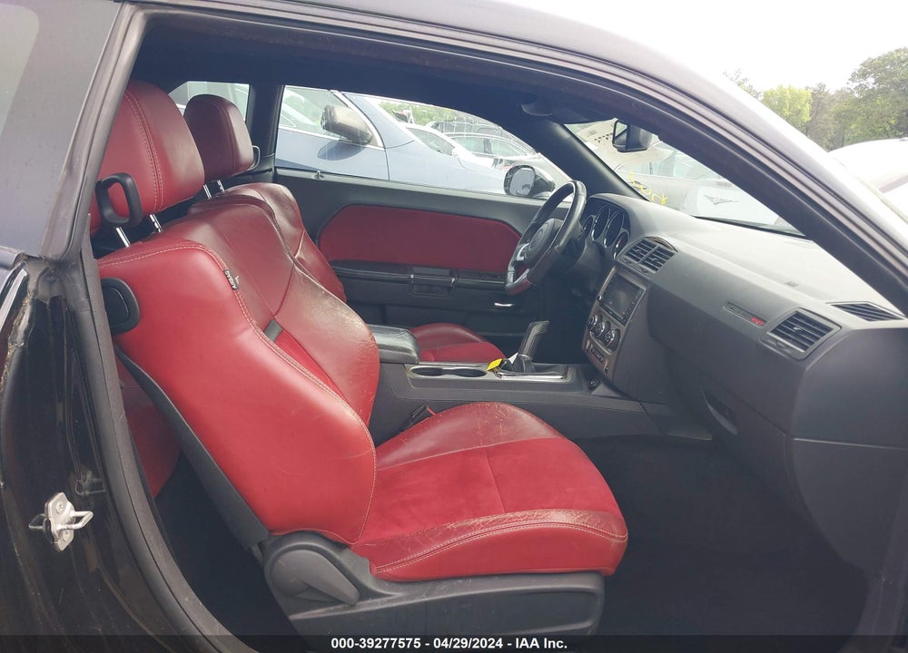 2014 DODGE CHALLENGER SRT8 VIN: 2C3CDYCJ7EH162171