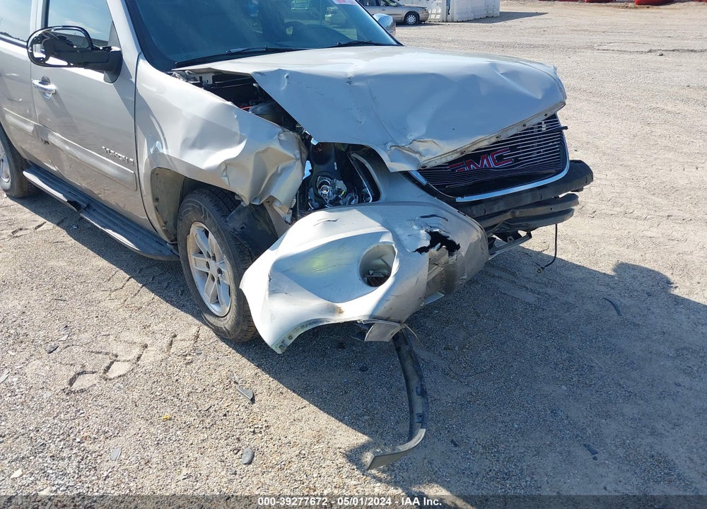 2007 GMC YUKON SLE VIN: 1GKFC13J97R124094