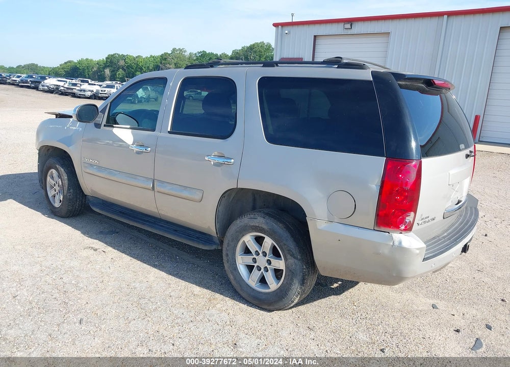 2007 GMC YUKON SLE VIN: 1GKFC13J97R124094