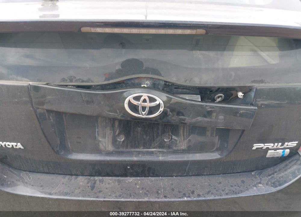 2008 TOYOTA PRIUS TOURING VIN: JTDKB20U283358941