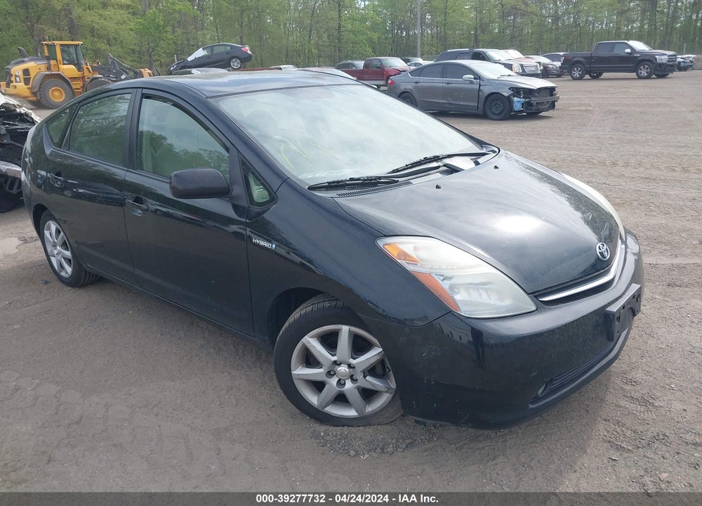 2008 TOYOTA PRIUS TOURING VIN: JTDKB20U283358941