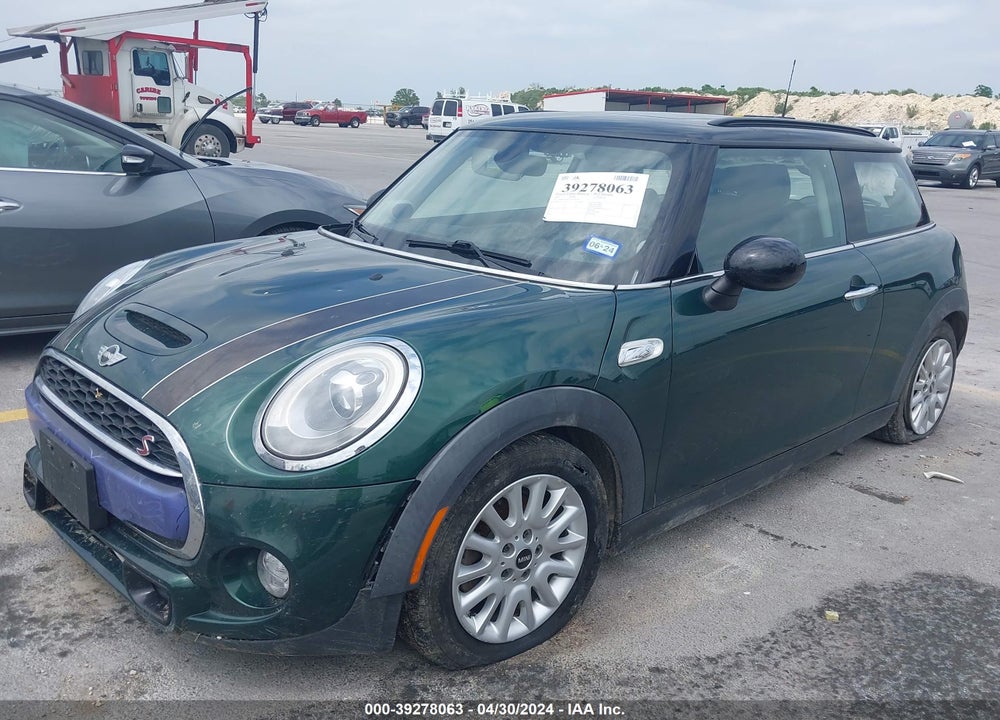 2015 MINI HARDTOP COOPER S VIN: WMWXP7C53F2A41701
