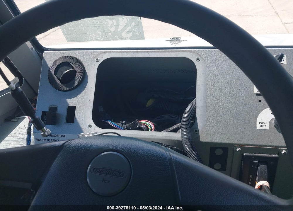 2020 FREIGHTLINER MT45G VIN: 4UZAC2EA2LCLS5191