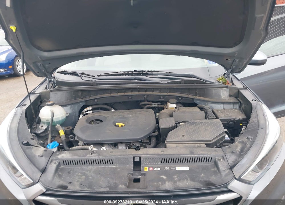 2018 HYUNDAI TUCSON SE VIN: KM8J2CA41JU607452