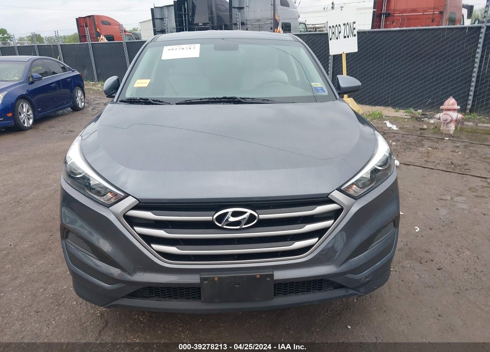 2018 HYUNDAI TUCSON SE VIN: KM8J2CA41JU607452