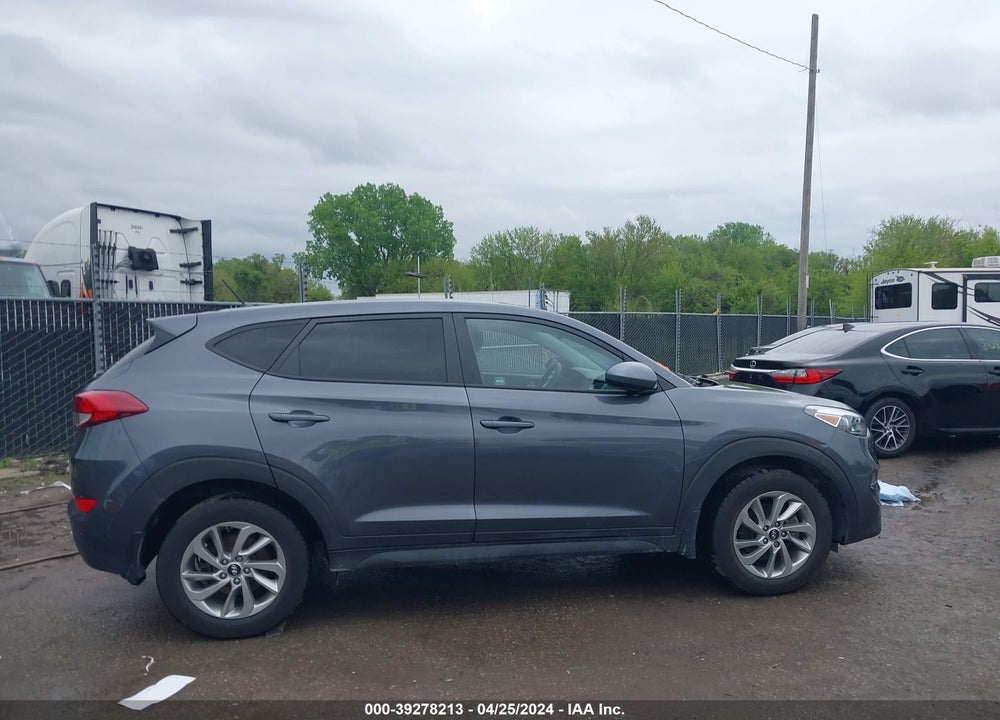 2018 HYUNDAI TUCSON SE VIN: KM8J2CA41JU607452