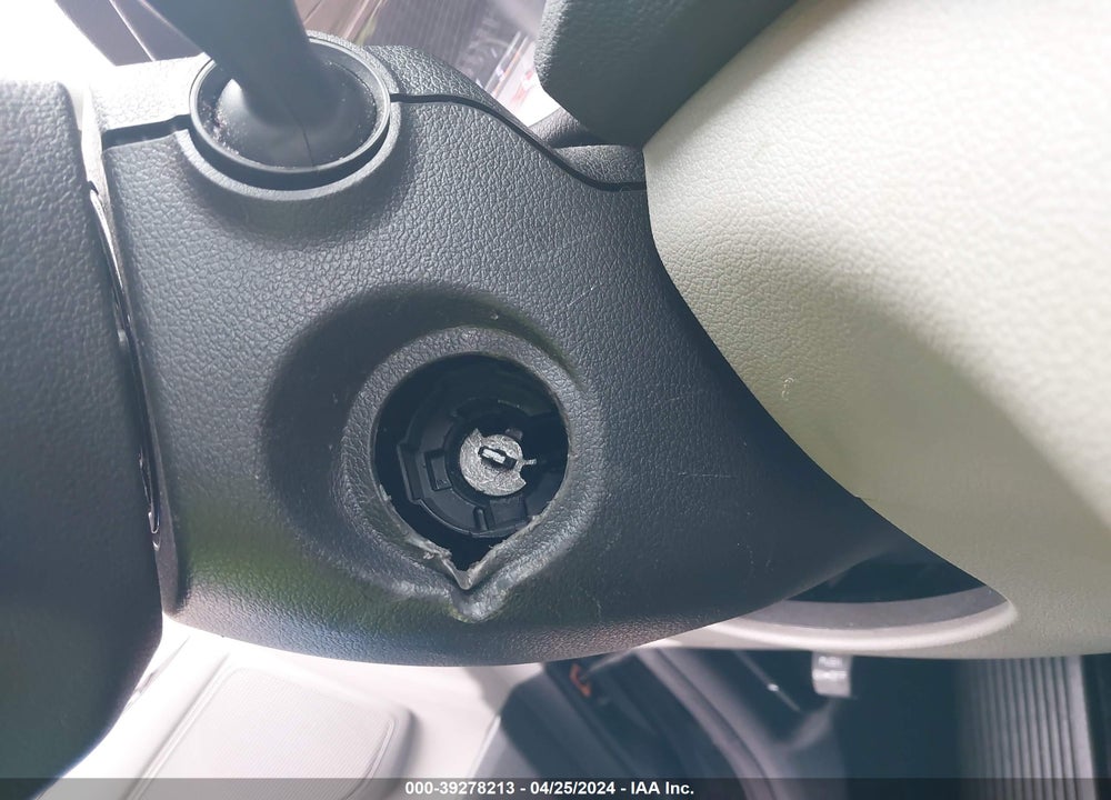 2018 HYUNDAI TUCSON SE VIN: KM8J2CA41JU607452