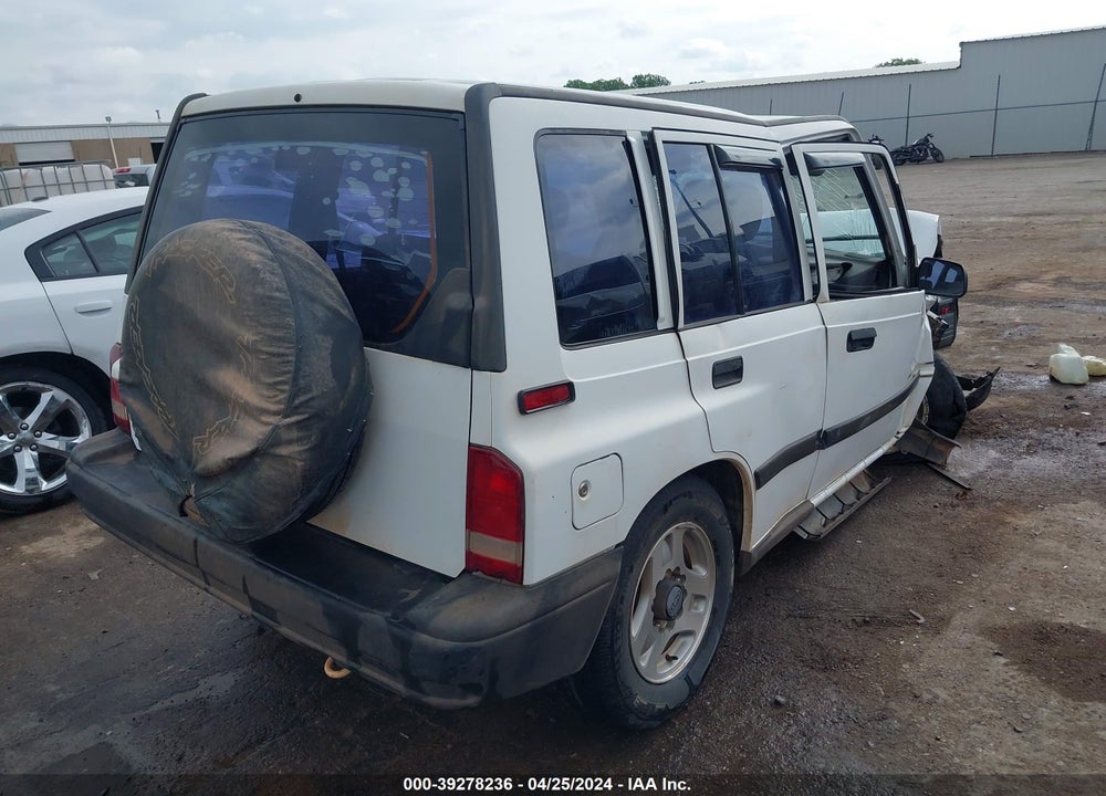 1996 TRACKER GEO VIN: 2CNBE1364T6944018