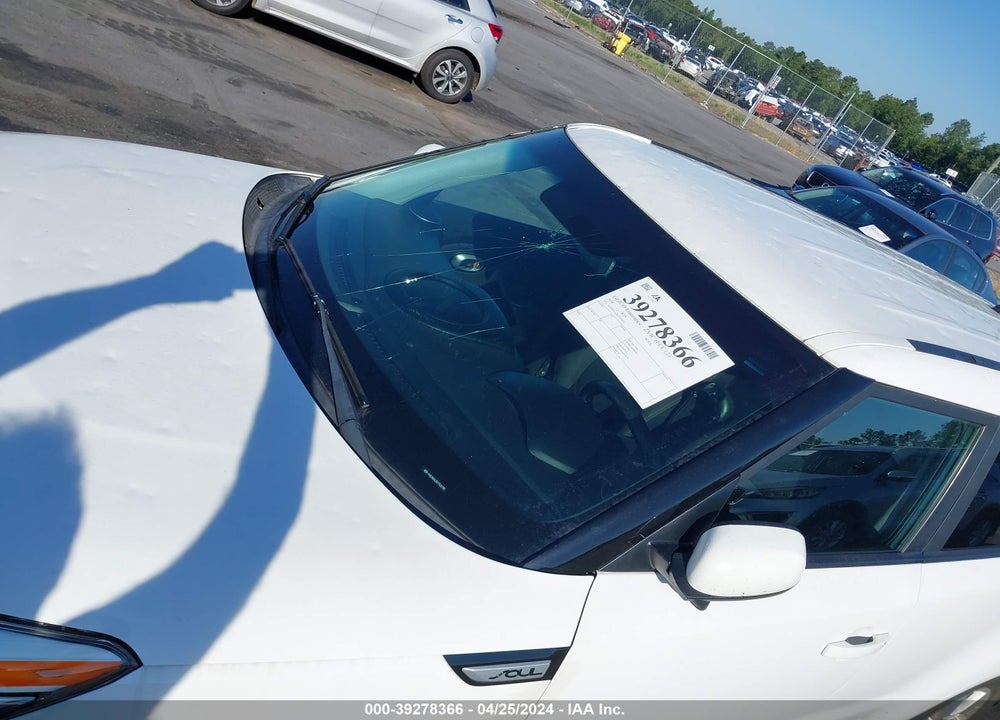 2018 KIA SOUL VIN: KNDJN2A28J7520795
