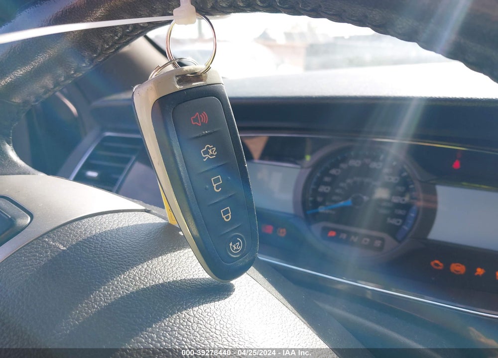 2014 FORD TAURUS LIMITED VIN: 1FAHP2F83EG113212