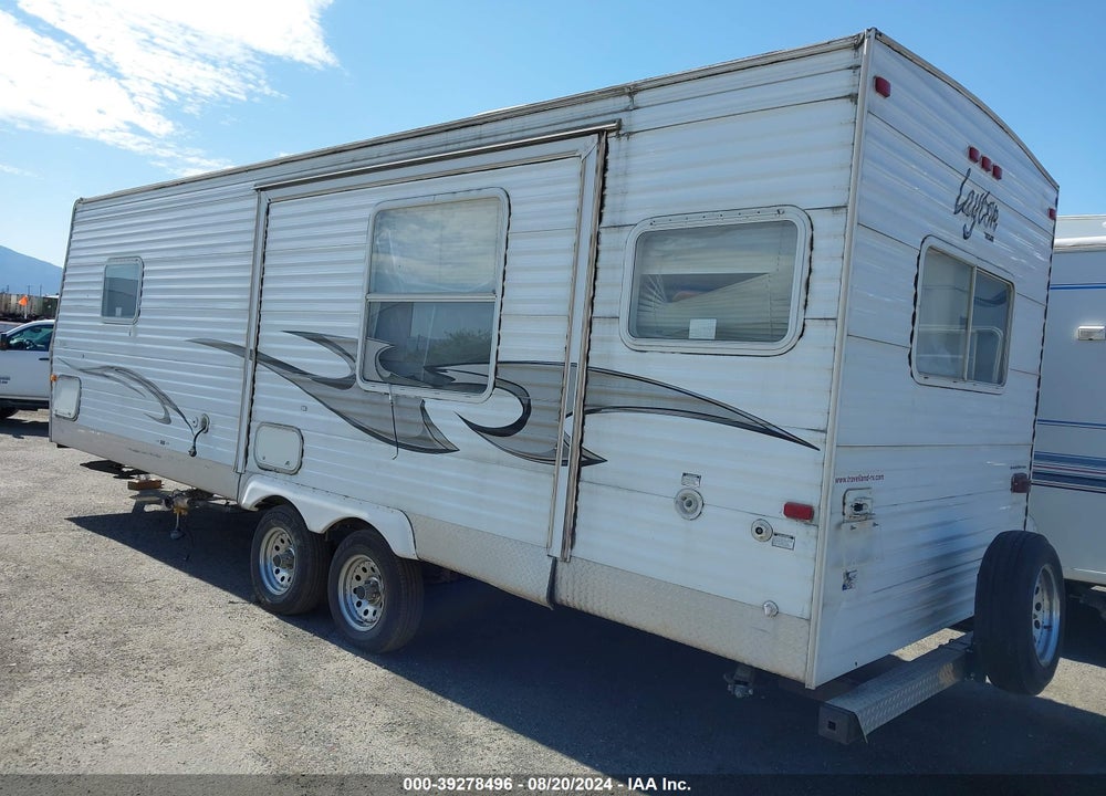 2006 SKYLINE LAYTON VIN: 1SE200N216D000909