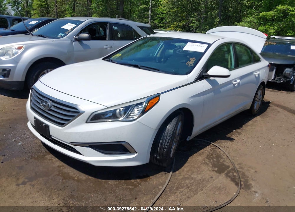 2016 HYUNDAI SONATA SE VIN: 5NPE24AFXGH405144