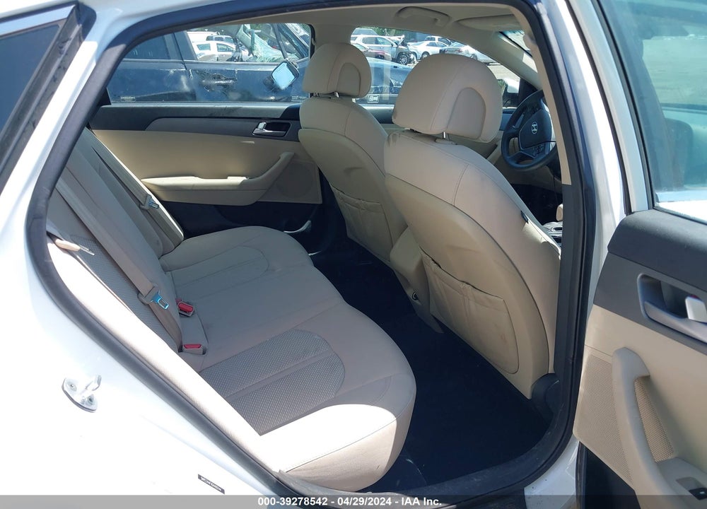 2016 HYUNDAI SONATA SE VIN: 5NPE24AFXGH405144