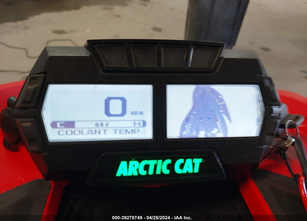 2021 ARCT M 8000 MOUNTAIN CAT VIN: 4U1F1S2JG0MT10001