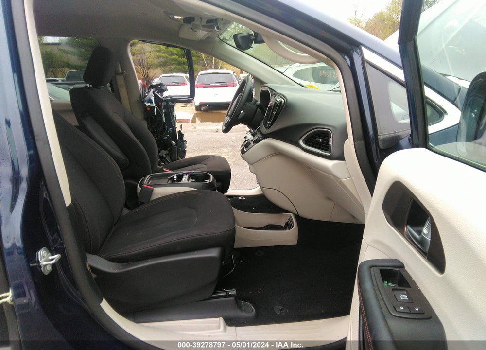 2018 CHRYSLER PACIFICA TOURING PLUS VIN: 2C4RC1FG5JR235333