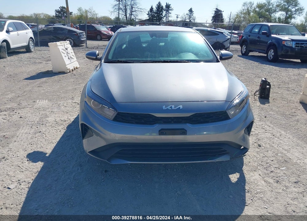 2024 KIA FORTE LXS VIN: 3KPF24AD2RE725892