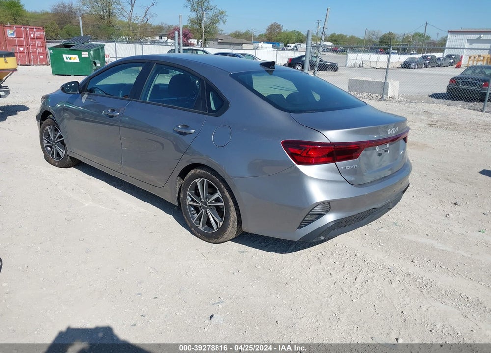 2024 KIA FORTE LXS VIN: 3KPF24AD2RE725892