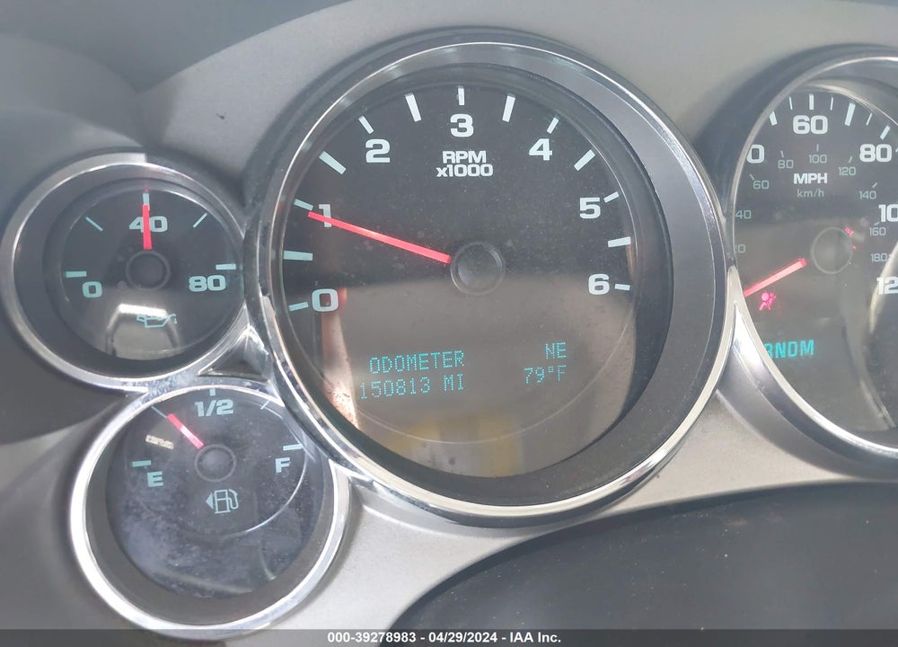 2011 CHEVROLET SILVERADO 1500 LT VIN: 3GCPCSE06BG121477