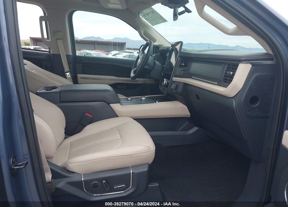 2023 FORD EXPEDITION PLATINUM VIN: 1FMJU1M84PEA21683