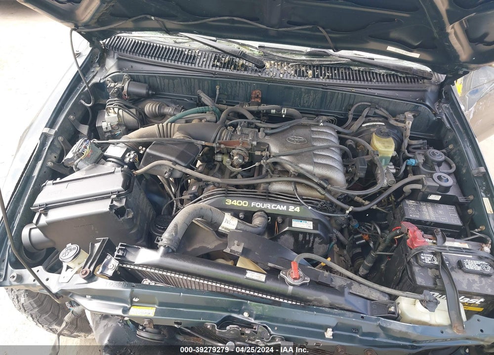 1998 TOYOTA 4RUNNER SR5 V6 VIN: JT3HN86R8W0148984
