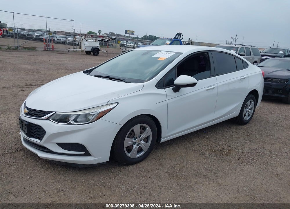 2018 CHEVROLET CRUZE VIN: 1G1BC5SM2J7181648