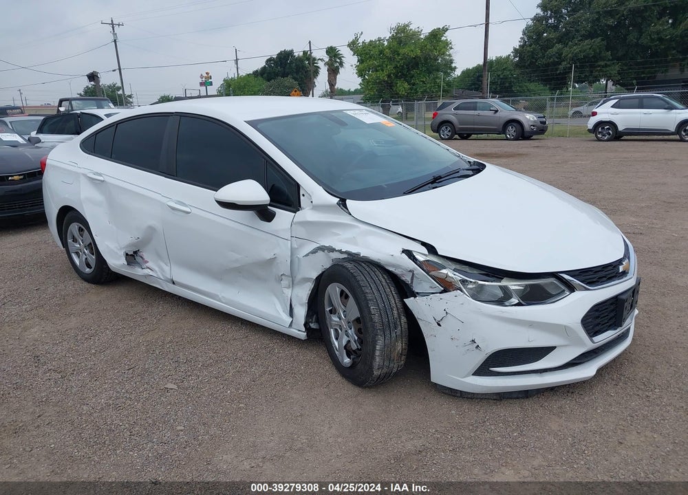 2018 CHEVROLET CRUZE VIN: 1G1BC5SM2J7181648