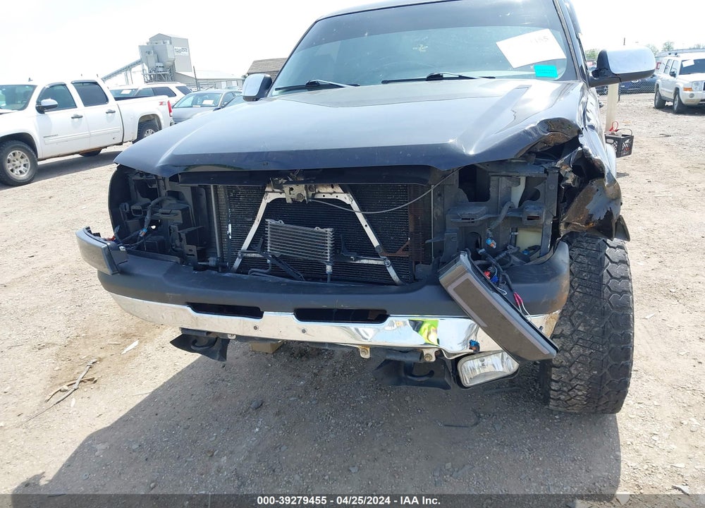 2005 CHEVROLET SILVERADO 1500 Z71 VIN: 2GCEK13T151318782