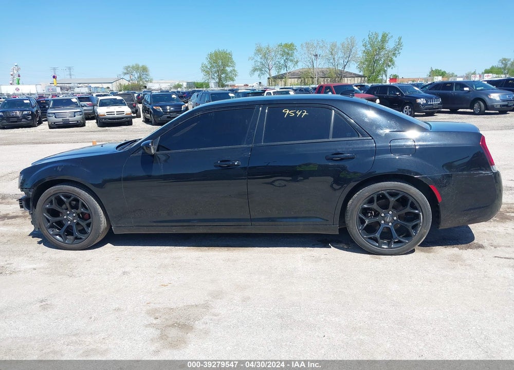 2019 CHRYSLER 300 300S VIN: 2C3CCABG2KH617973