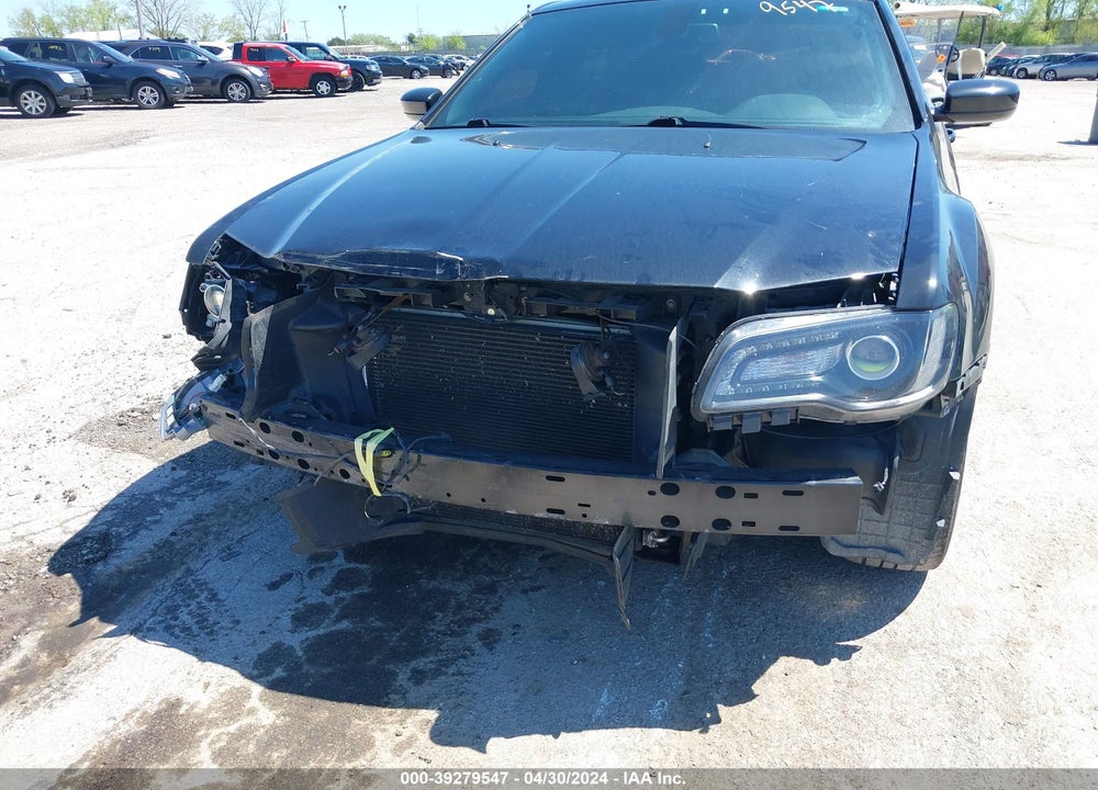 2019 CHRYSLER 300 300S VIN: 2C3CCABG2KH617973