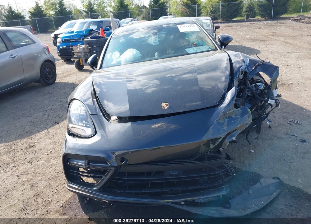 2018 PORSCHE PANAMERA VIN: WP0AF2A75JL140250