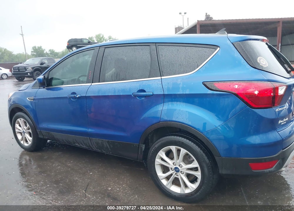 2019 FORD ESCAPE SE VIN: 1FMCU0GD0KUC26069