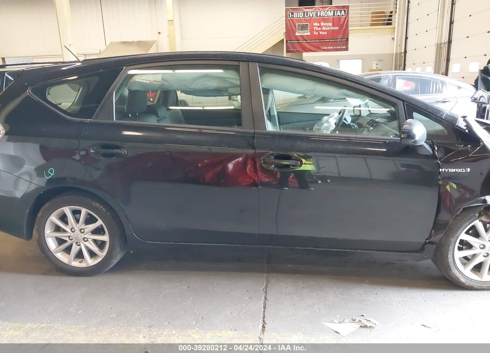 2014 TOYOTA PRIUS V FIVE VIN: JTDZN3EU5EJ002186