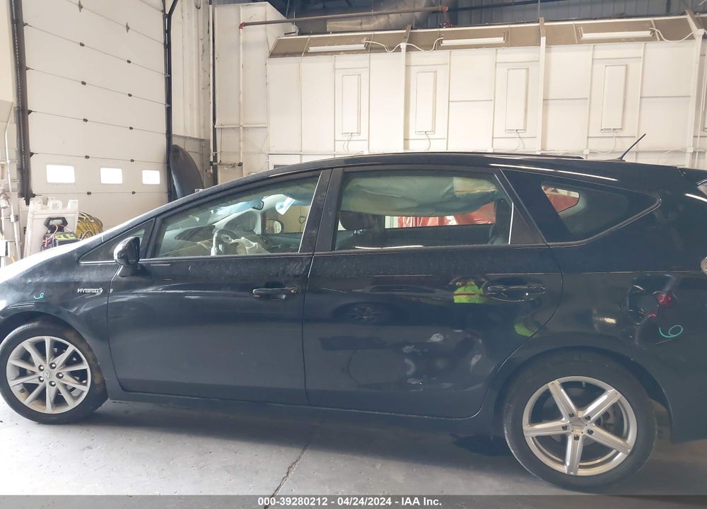 2014 TOYOTA PRIUS V FIVE VIN: JTDZN3EU5EJ002186