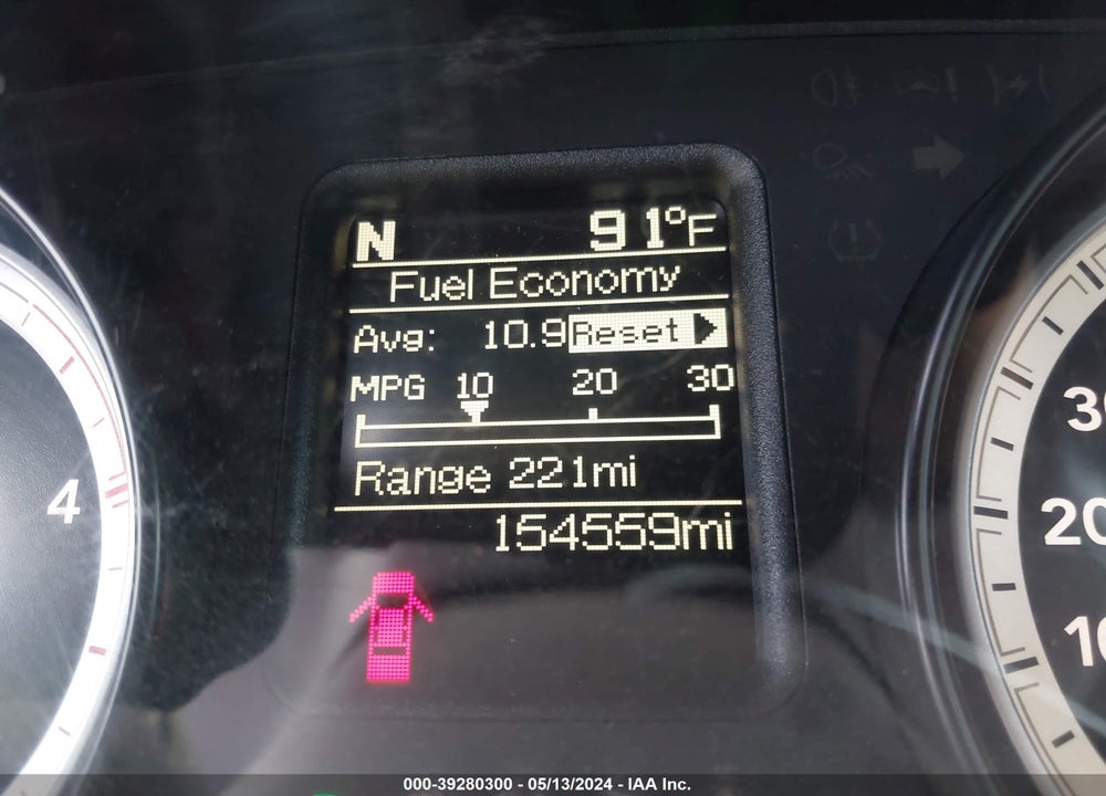 2013 RAM 3500 BIG HORN VIN: 3C63RPHL4DG612219