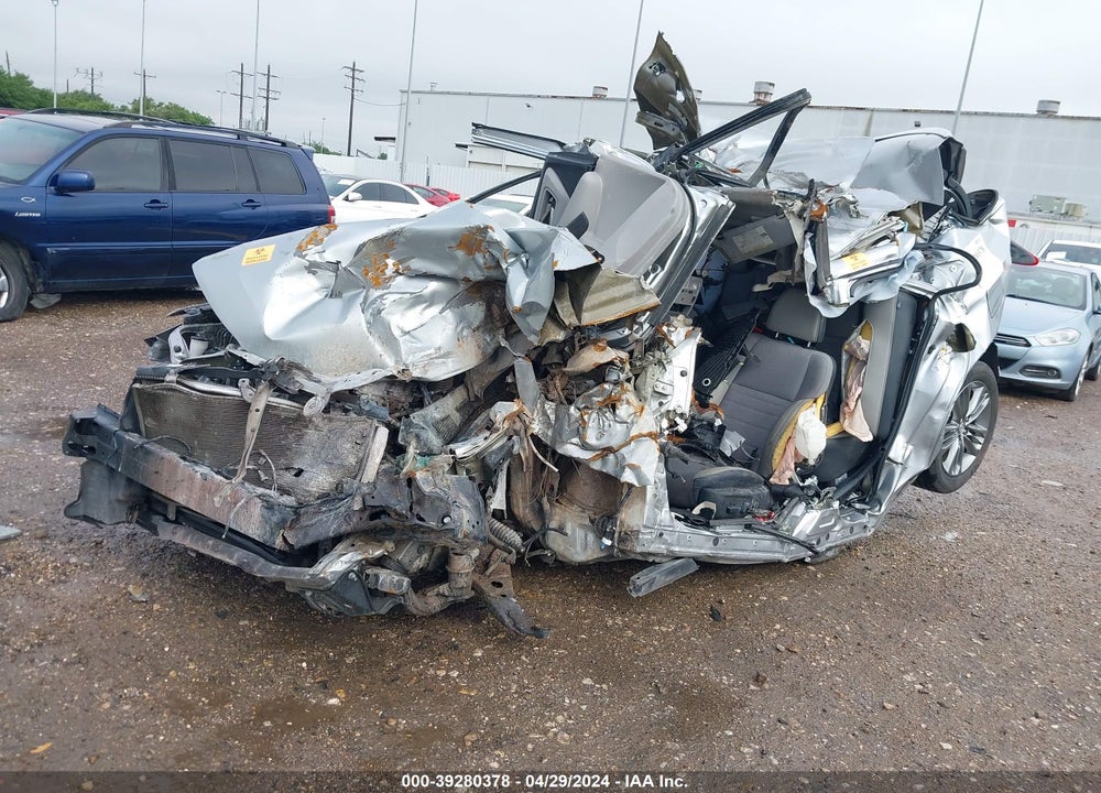 2017 TOYOTA CAMRY SE VIN: 4T1BF1FK6HU333468