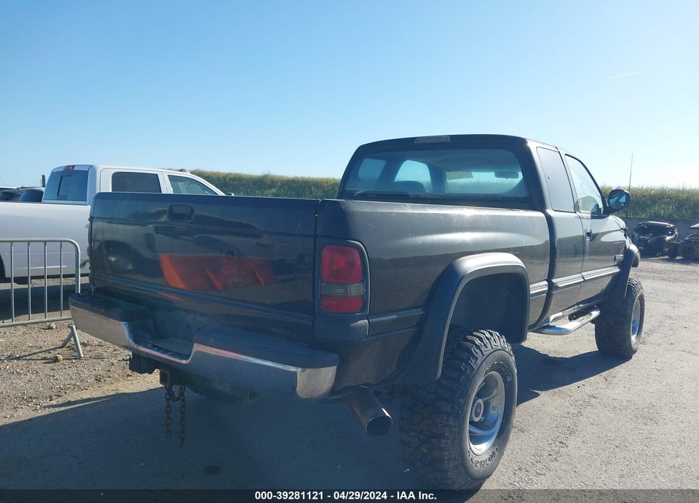 1998 DODGE RAM 2500 ST VIN: 3B7KF226XWG219377