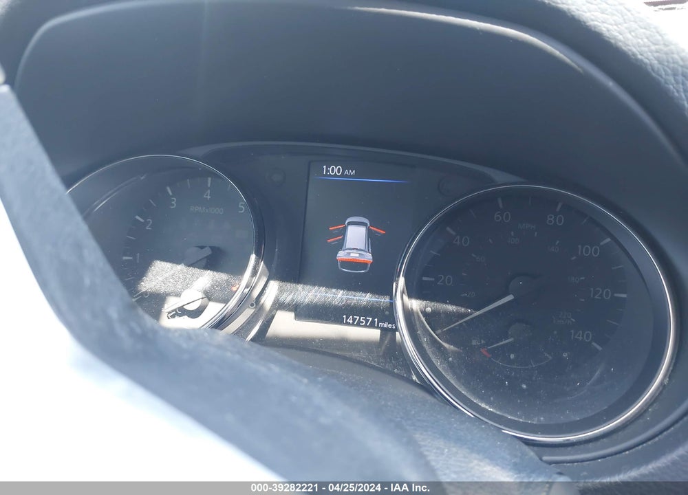 2018 NISSAN ROGUE S VIN: KNMAT2MT6JP587535