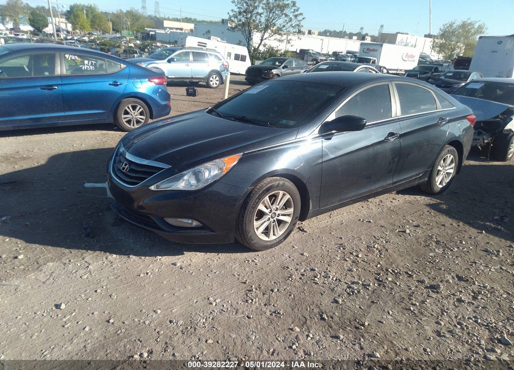 2013 HYUNDAI SONATA GLS VIN: 5NPEB4AC0DH583744