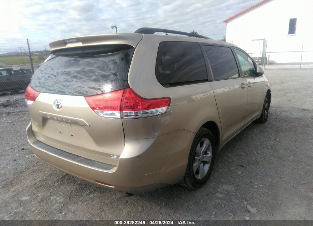 2012 TOYOTA SIENNA LE V6 8 PASSENGER VIN: 5TDKK3DC1CS189607
