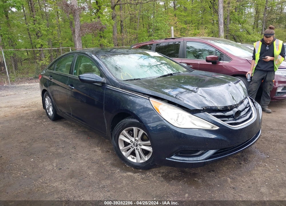 2011 HYUNDAI SONATA GLS VIN: 5NPEB4AC4BH280382