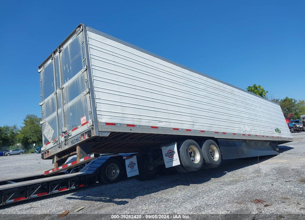 2016 UTILITY TRAILER MFG --- VIN: 1UYVS2538GU615561