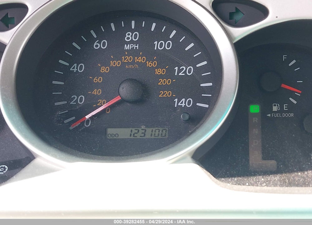 2006 TOYOTA HIGHLANDER V6 VIN: JTEGP21A360120540