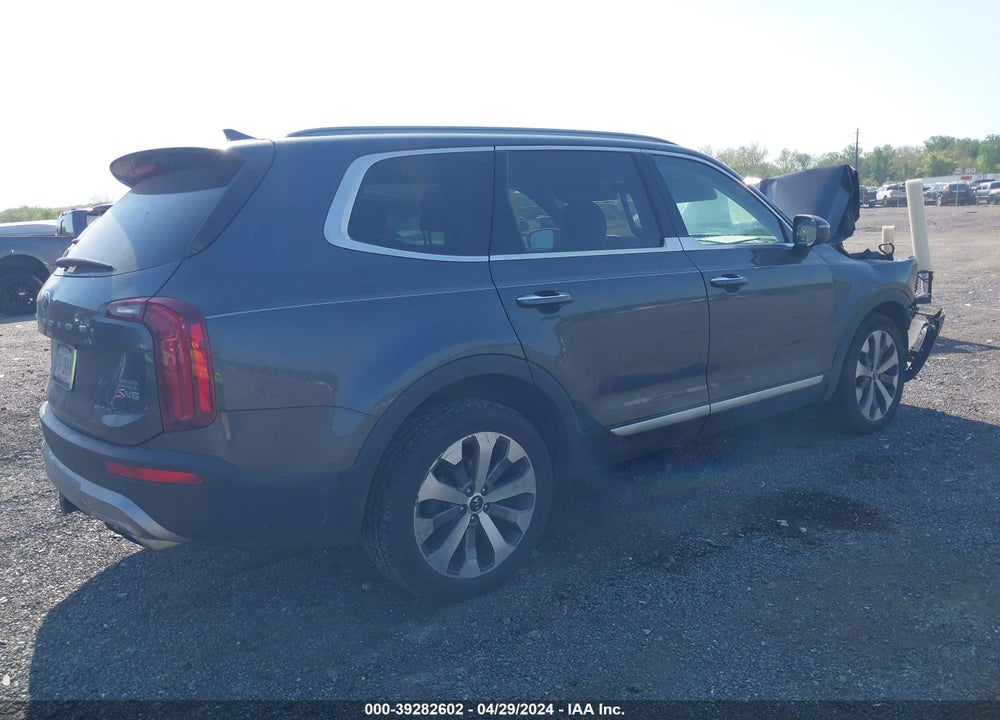 2020 KIA TELLURIDE S VIN: 5XYP64HC9LG082683
