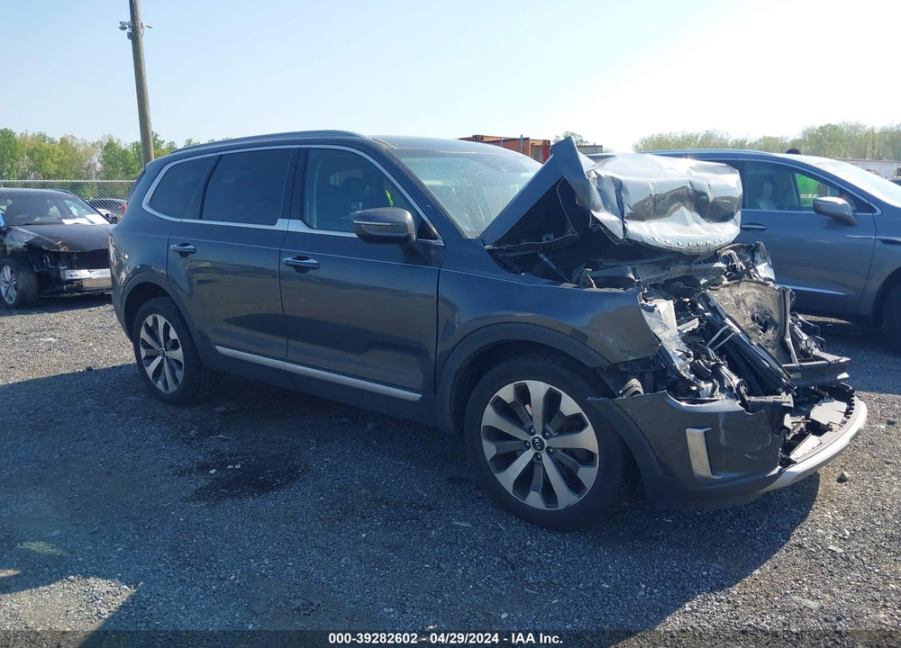 2020 KIA TELLURIDE S VIN: 5XYP64HC9LG082683