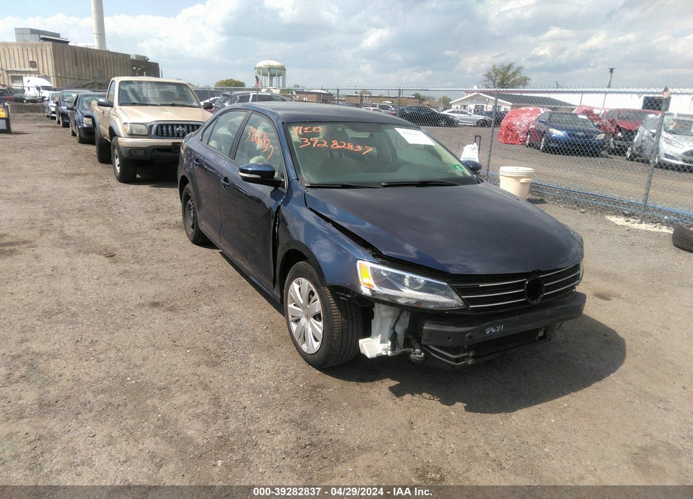 2014 VOLKSWAGEN JETTA 1.8T SE VIN: 3VWD17AJ0EM397743