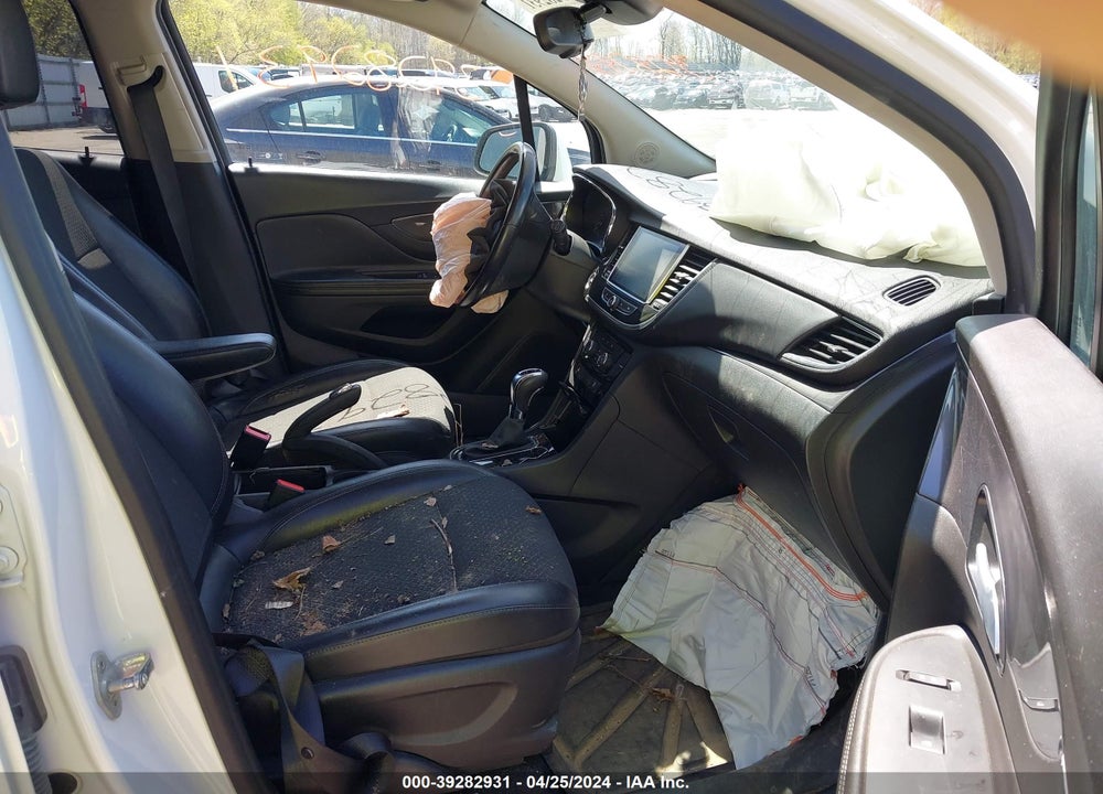 2018 BUICK ENCORE PREFERRED VIN: KL4CJESB8JB695690