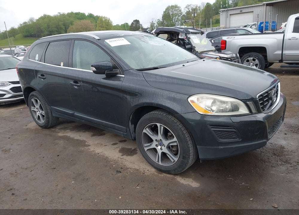 2011 VOLVO XC60 VIN: YV4902DZ6B2168936