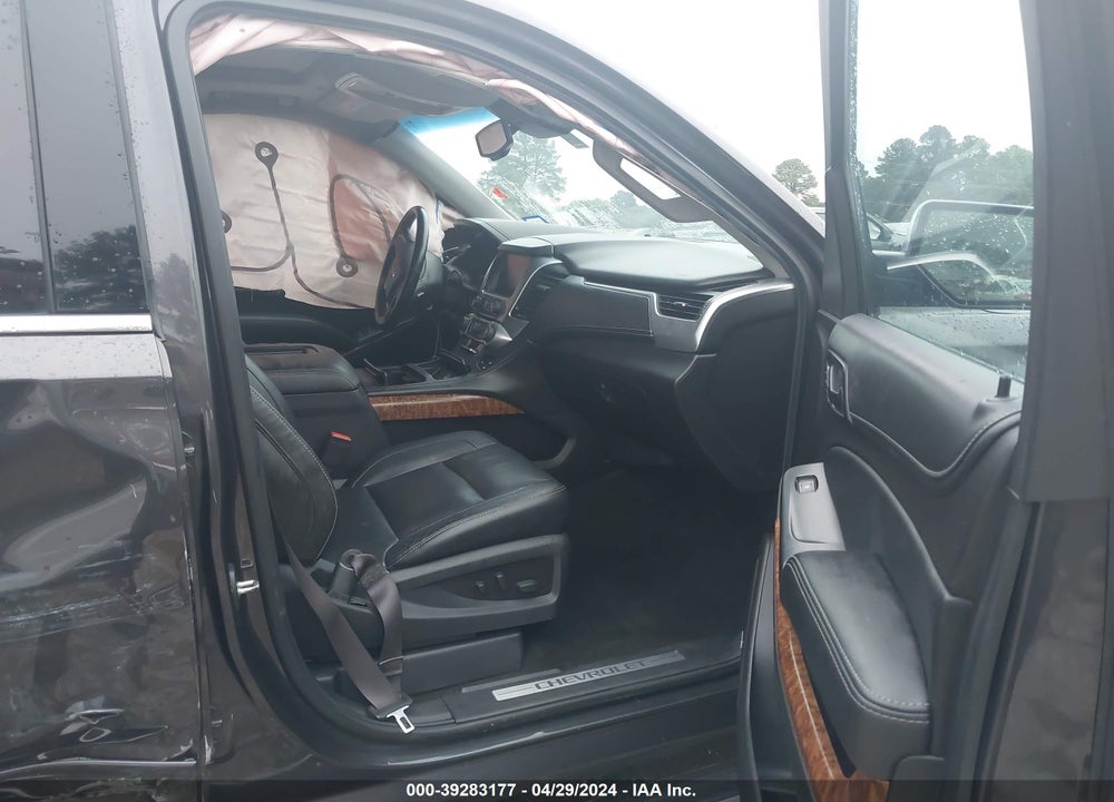 2015 CHEVROLET SUBURBAN 1500 LTZ VIN: 1GNSKKKCXFR717782