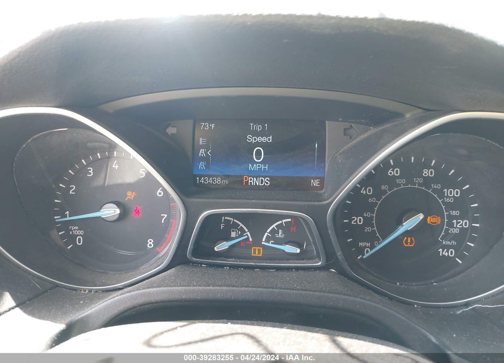 2015 FORD FOCUS TITANIUM VIN: 1FADP3N28FL261236